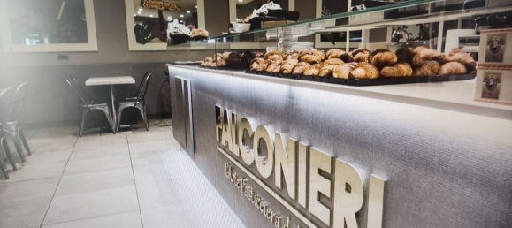 150m² Commercial property in Veneto, Italy No. 64916 18