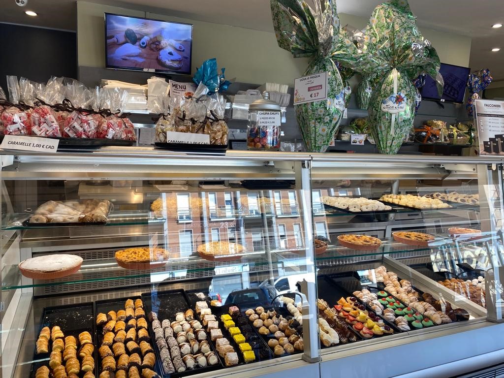 150m² Commercial property in Veneto, Italy No. 64916