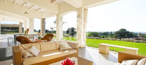 12 bedrooms Building in Ragusa, Italy No. 175501 7