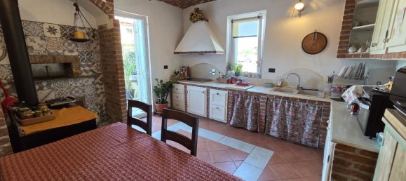 9 rooms House in Villanova d'Asti, Italy No. 258657 29