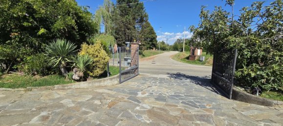 9 rooms House in Villanova d'Asti, Italy No. 258657 17