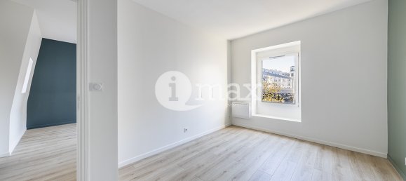 2 bedrooms Apartment in Levallois-Perret, France No. 163095 2
