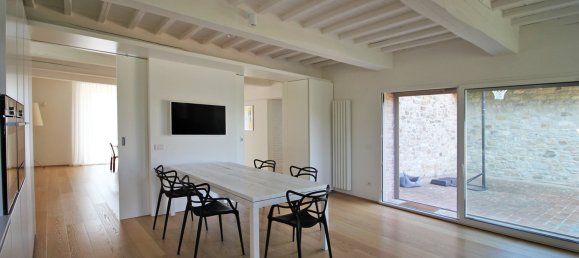 7 Schlafzimmer Haus in Passignano sul Trasimeno, Italy, Nr. 105000 12