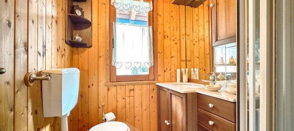 2 غرف نوم فيلا في Boccioleto, Italy رقم 356025 14