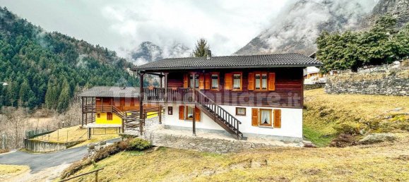 2 غرف نوم فيلا في Boccioleto, Italy رقم 356025 22