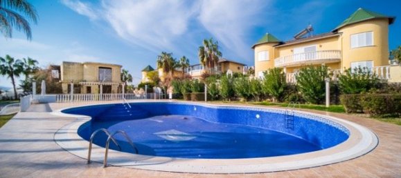 Villa de 3+1 en Antalya, Turkey No. 34004 17