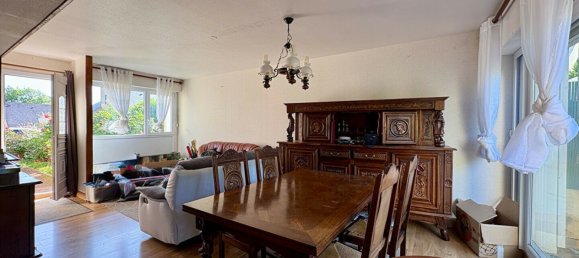 Casa de 2 dormitorios en Laval, France No. 357944 3