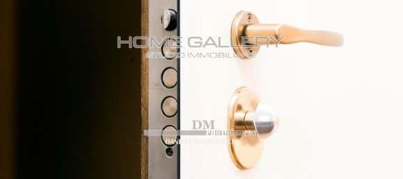 Квартира с 7 комнатами в Генуя, Италия № 39214 24