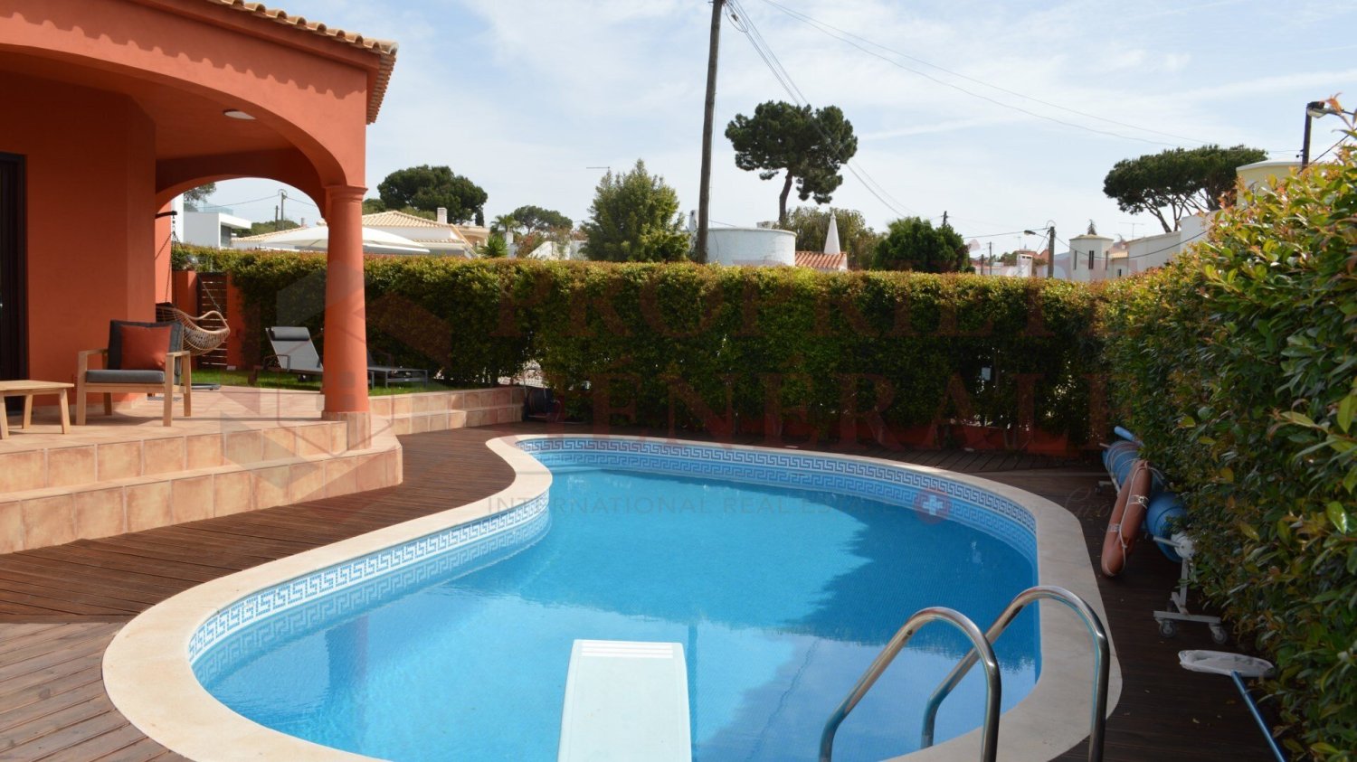 4 Schlafzimmer Villa in Faro, Portugal, Nr. 103850