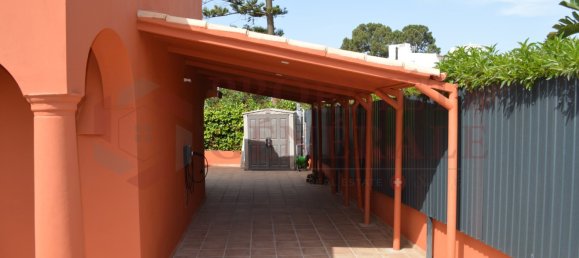 4 Schlafzimmer Villa in Faro, Portugal, Nr. 103850 10