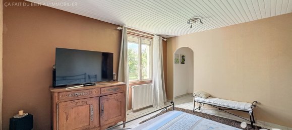 Casa de 5 dormitorios en Chateau-Renard, France No. 271245 15