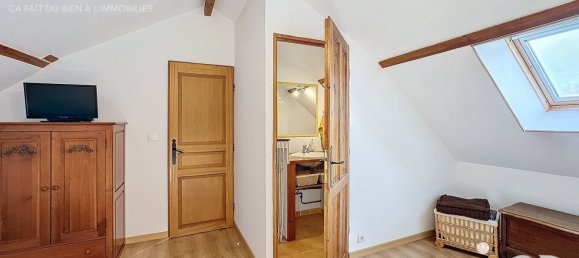 Casa de 5 dormitorios en Chateau-Renard, France No. 271245 25