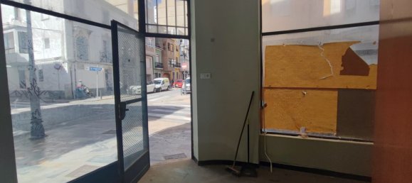 19m² Commercial property in Sueca, Spain No. 150097 4