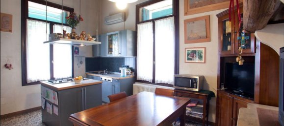 7غرفة فيلا في Vicenza, Italy رقم 33765 6