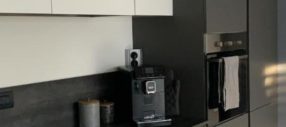 Квартира с 2 комнатами в Комо, Италия № 15303 7