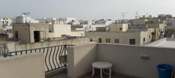 Penthouse T2 em San Gwann, Malta N.º 8596 2