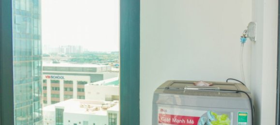 2 rooms Office in District 1, Vietnam No. 18047 9