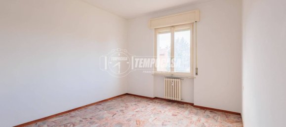 1 bedroom Apartment in Parma, Italy No. 355038 20