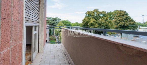 1 bedroom Apartment in Parma, Italy No. 355038 24