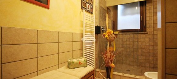 4غرفة شقة في Prato, Italy رقم 271878 11