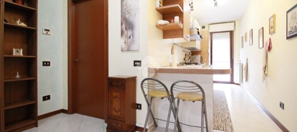 4غرفة شقة في Prato, Italy رقم 271878 21