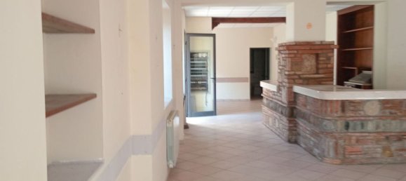 5غرفة منزل في Castelvetro Piacentino, Italy رقم 149708 10