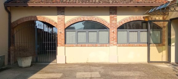 5غرفة منزل في Castelvetro Piacentino, Italy رقم 149708 4