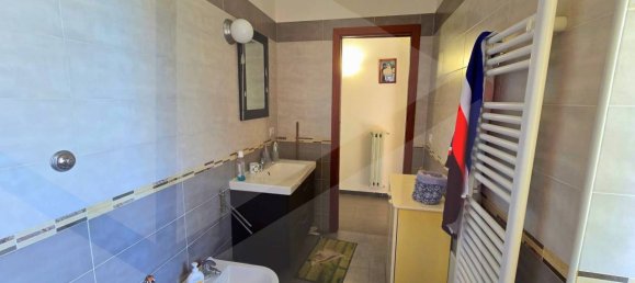 4 rooms Apartment in Naples, Italy No. 17794 28
