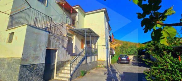 4 rooms Apartment in Naples, Italy No. 17794 30