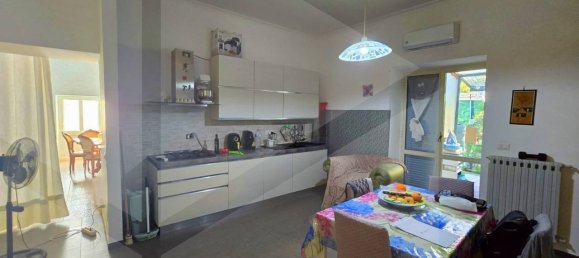 4 rooms Apartment in Naples, Italy No. 17794 21