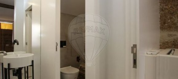 35m² Commercial property in Guimaraes, Portugal No. 190070 8