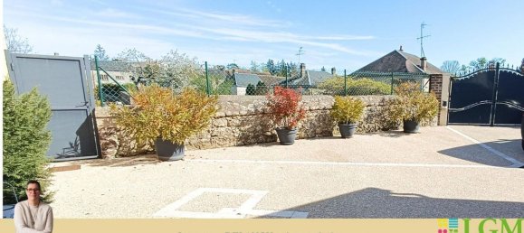 3 bedrooms House in Vendome, France No. 238045 8