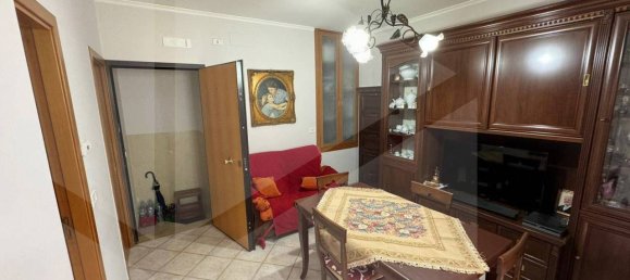 3-salle Appartement à Barletta, Italy No. 23759 17
