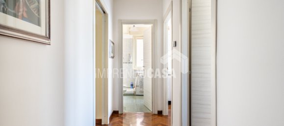 Apartamento de 4 divisões em Palermo, Italy N.º 15534 12