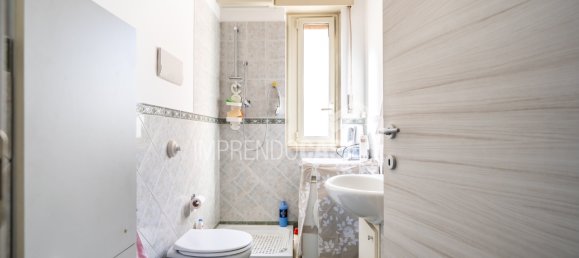 Apartamento de 4 divisões em Palermo, Italy N.º 15534 20