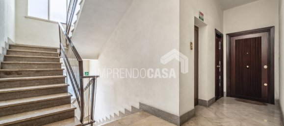 Apartamento de 4 divisões em Palermo, Italy N.º 15534 26