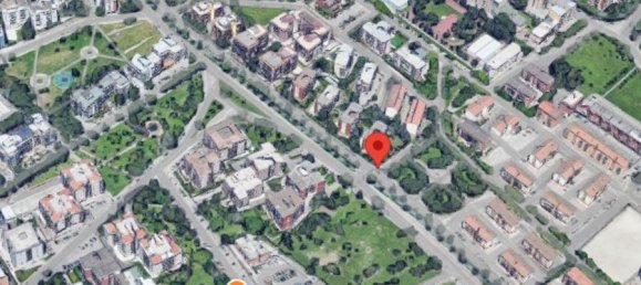 6 rooms Apartment in Foggia, Italy No. 186745 3