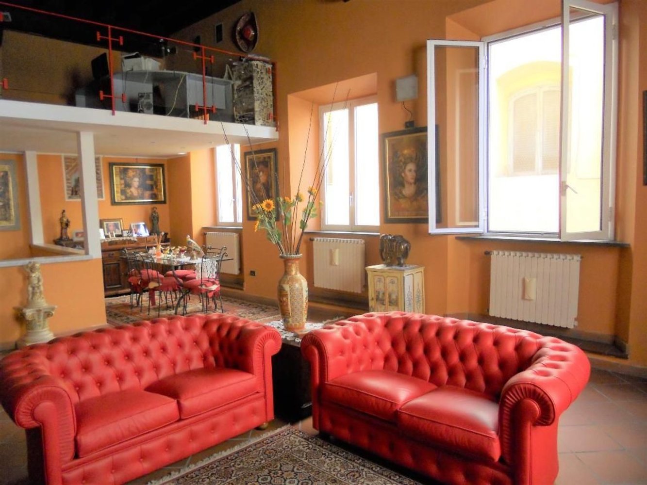 5 rooms Apartment in Lucca, Italy No. 11958