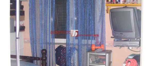 5 rooms Apartment in Lucca, Italy No. 11958 17