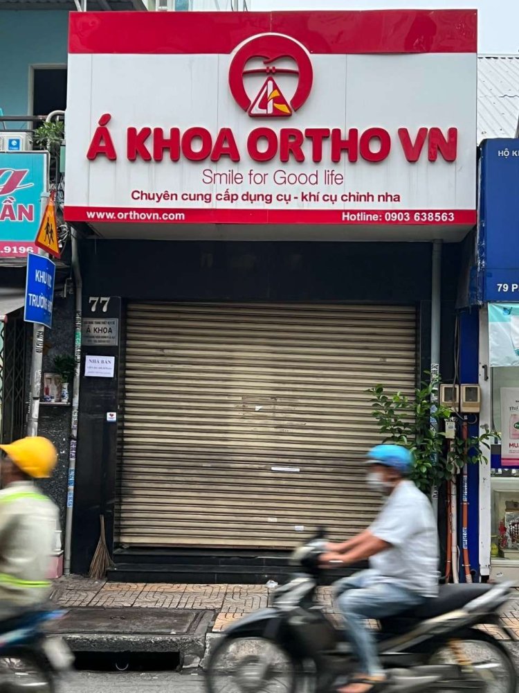 68.4m² Townhouse in District 5, Vietnam No. 12809