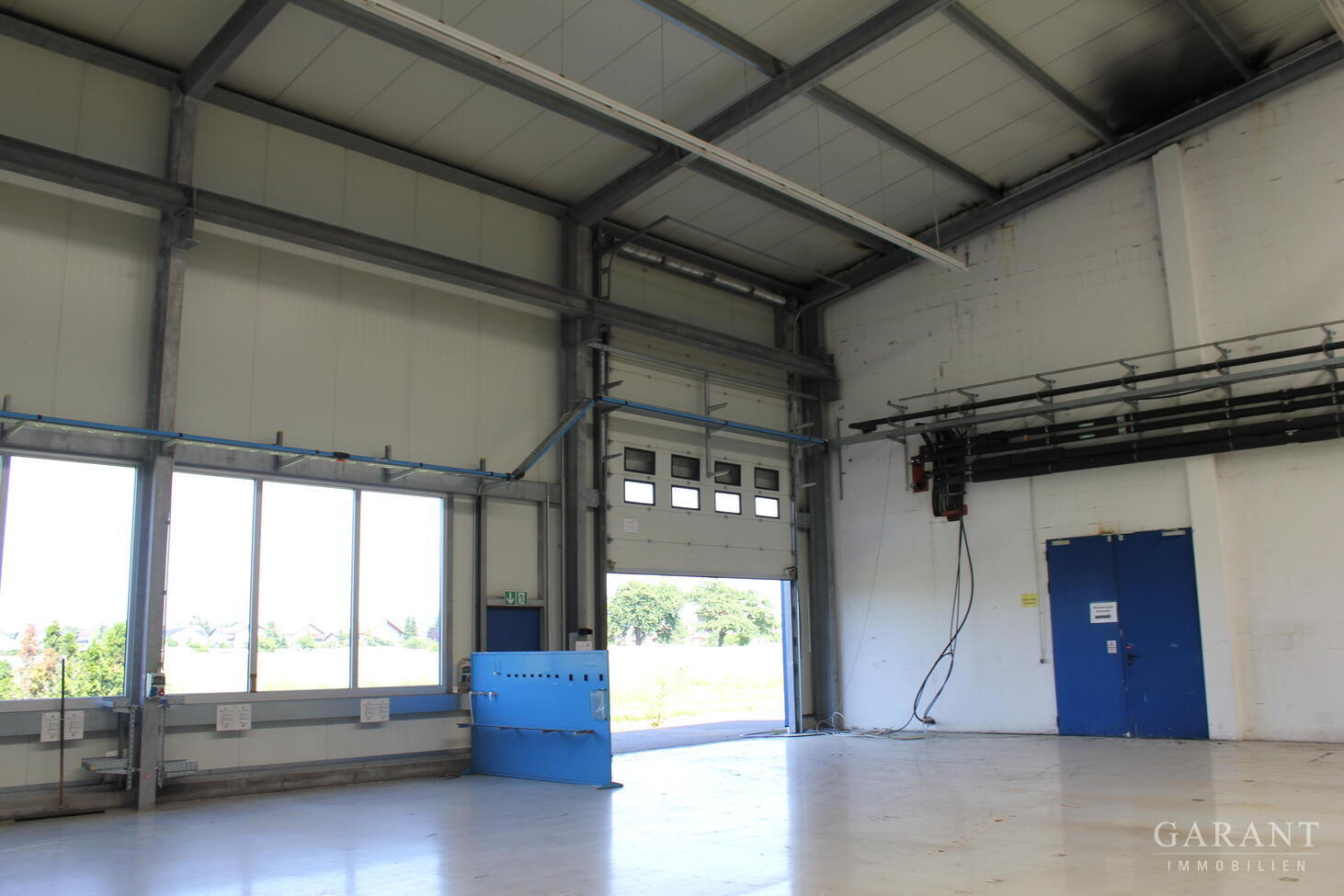 2140m² Warehouse in Karlsruhe, Germany No. 4646