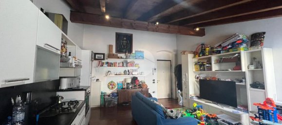 Квартира с 1 спальней в Брешиа, Италия № 142465 8