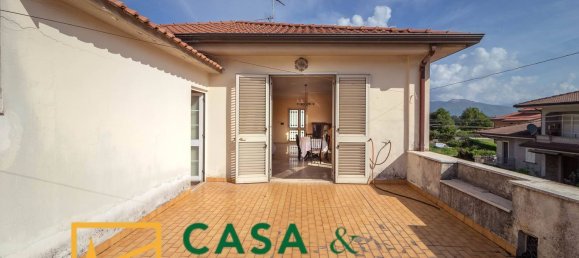 6 Schlafzimmer Villa in Vairano Patenora, Italy, Nr. 325678 17