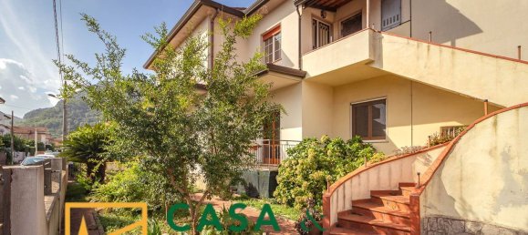 6 Schlafzimmer Villa in Vairano Patenora, Italy, Nr. 325678 3