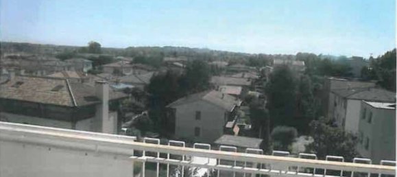 3-salle Appartement à Vittorio Veneto, Italy No. 294318 9