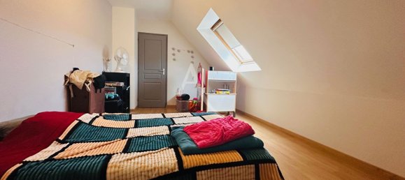 4 Schlafzimmer Haus in Blois, France, Nr. 215759 8