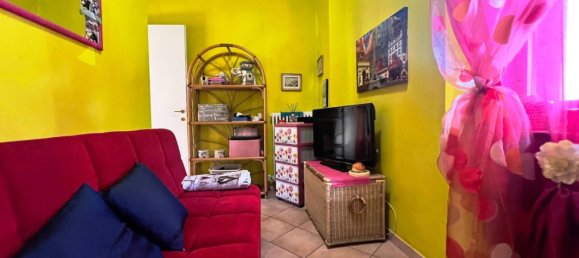 2 Schlafzimmer Wohnung in Como, Italy, Nr. 102317 4