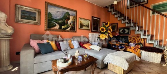 2 Schlafzimmer Wohnung in Como, Italy, Nr. 102317 12