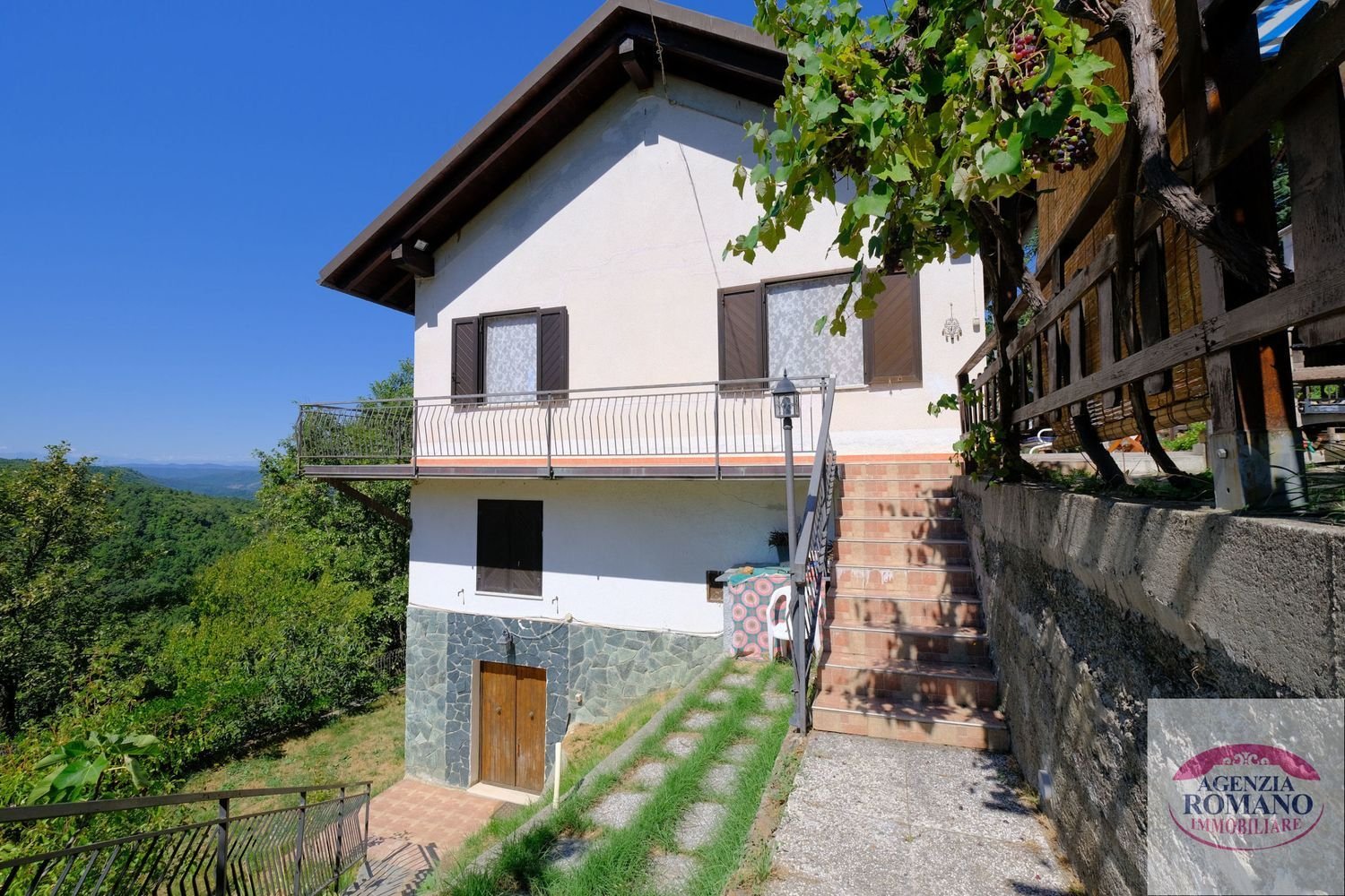 8 غرف نوم فيلا في Sassello, Italy رقم 335906