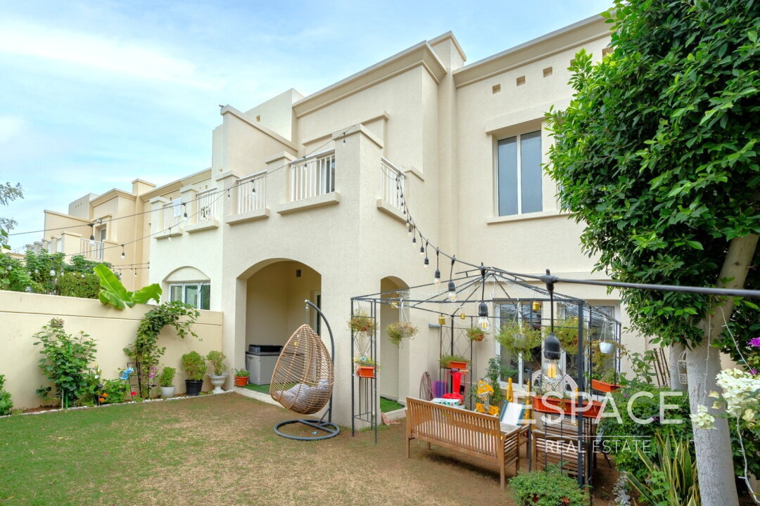 3 bedrooms Villa in The Lakes, UAE No. 105950